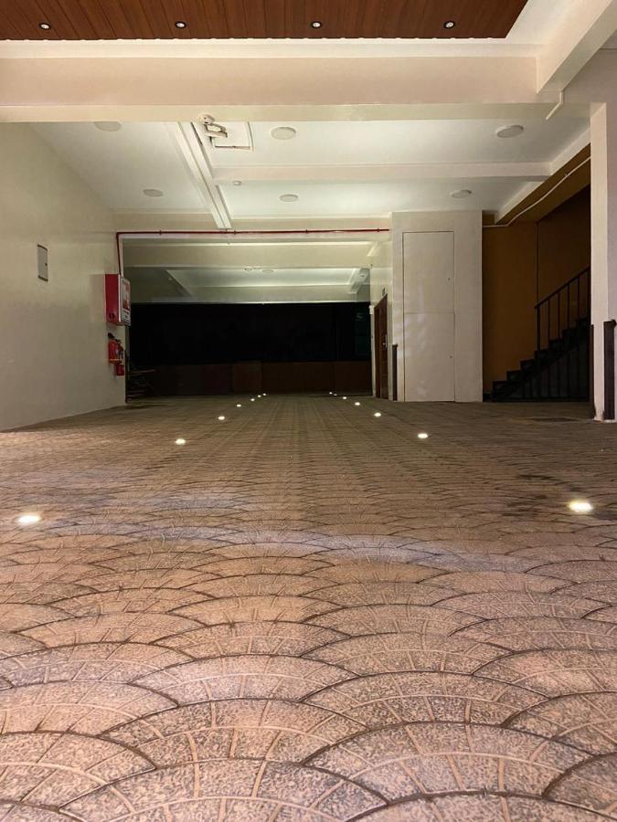 Millennium Terrace Hotel 坎帕拉 外观 照片