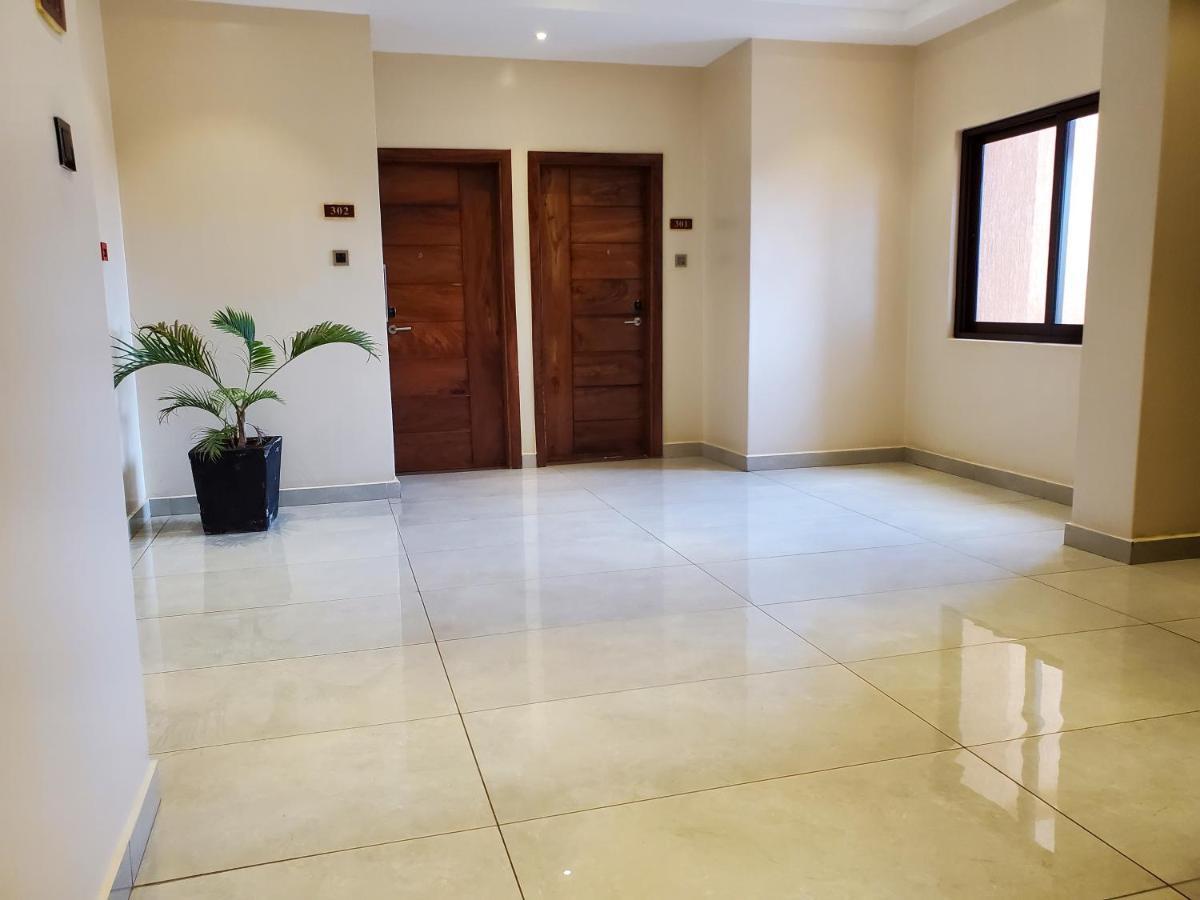 Millennium Terrace Hotel 坎帕拉 外观 照片